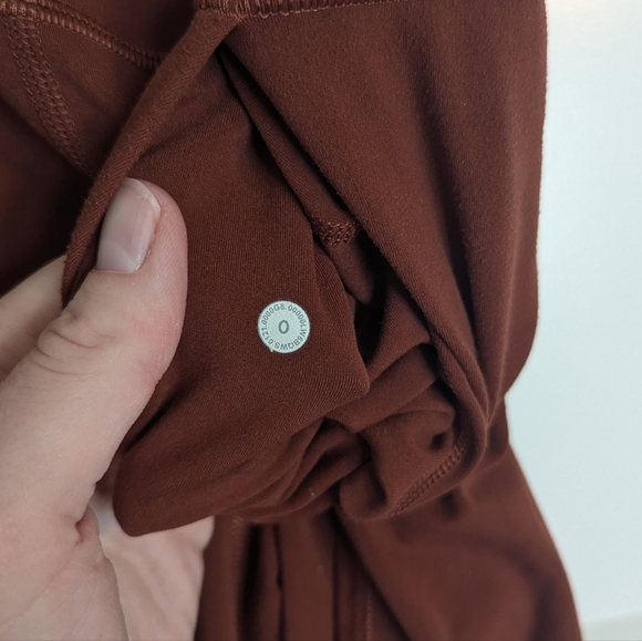 Lululemon Align HR Wide Leg 23" Crop Pants - Dark Terracotta Rust Orange sz 0 - Picture 4 of 7